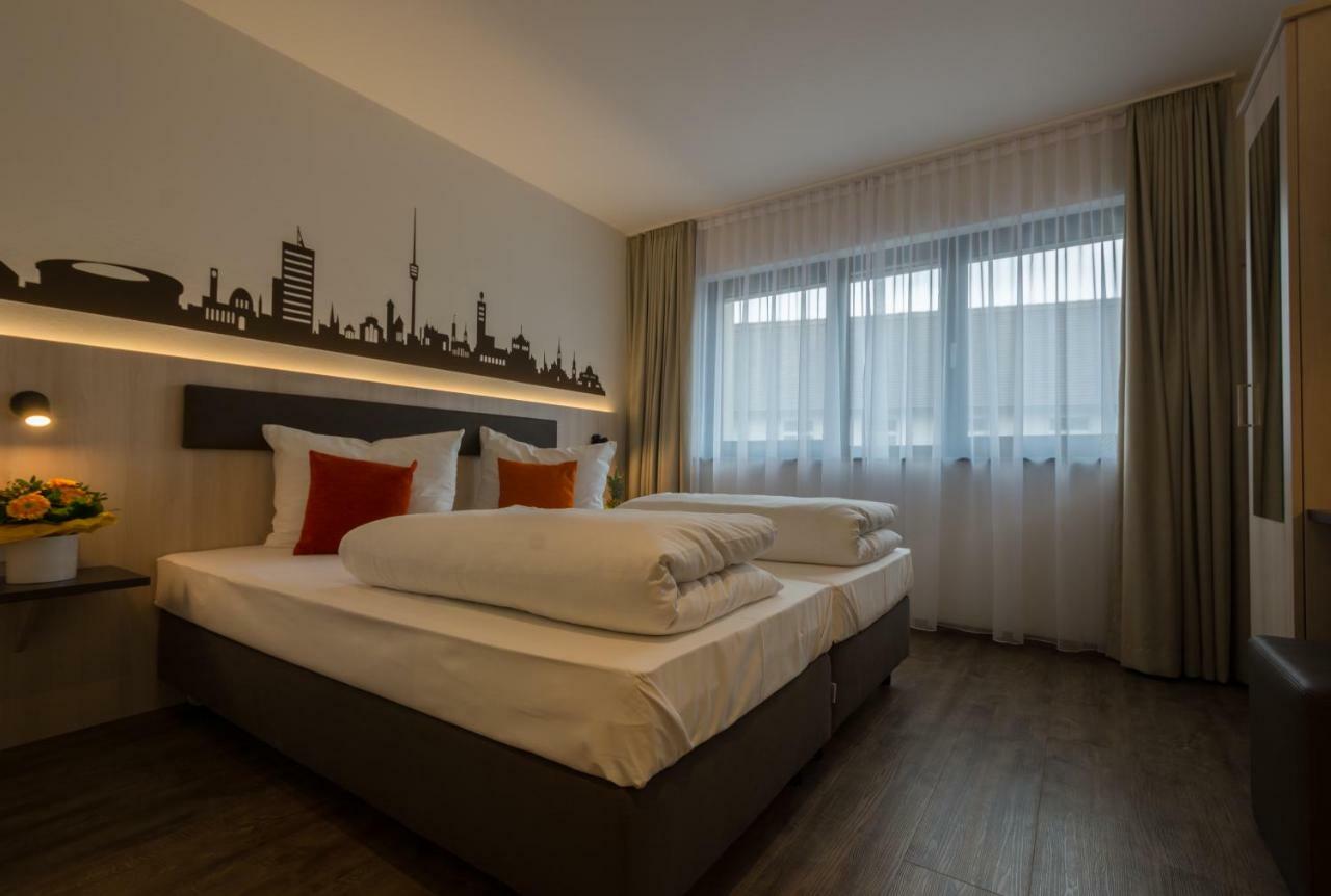 Garni Hotel Schumacher Filderstadt Exterior photo