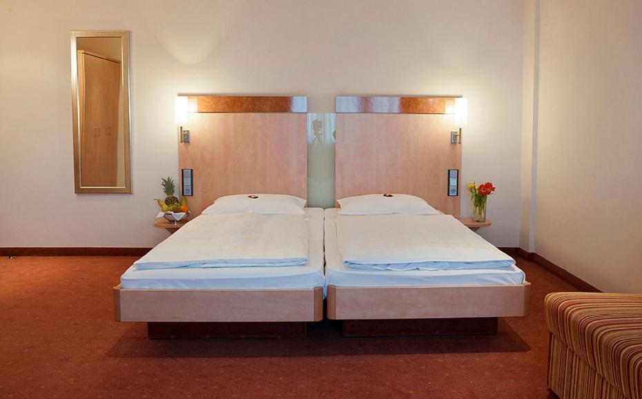 Garni Hotel Schumacher Filderstadt Room photo